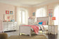 Willowton Panel Bed at Lee Furniture, NC