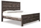 Wynnlow Crossbuck Panel Bed at Lee Furniture, NC
