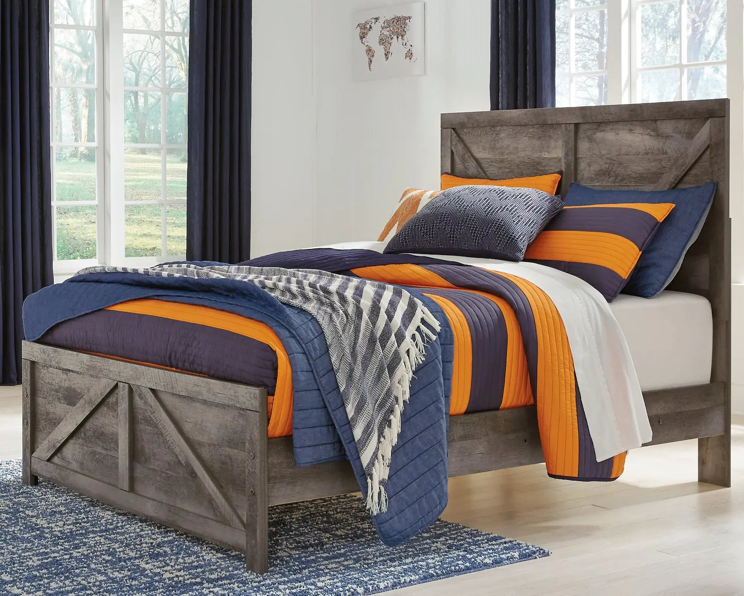 Wynnlow Crossbuck Panel Bed at Lee Furniture, NC