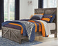 Wynnlow Crossbuck Panel Bed at Lee Furniture, NC