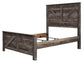 Wynnlow Crossbuck Panel Bed at Lee Furniture, NC