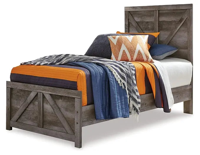 Wynnlow Crossbuck Panel Bed at Lee Furniture, NC