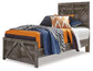 Wynnlow Crossbuck Panel Bed at Lee Furniture, NC