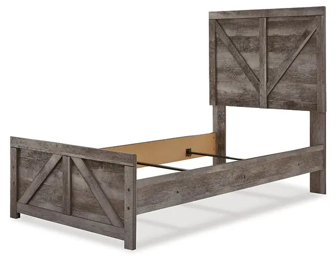 Wynnlow Crossbuck Panel Bed at Lee Furniture, NC