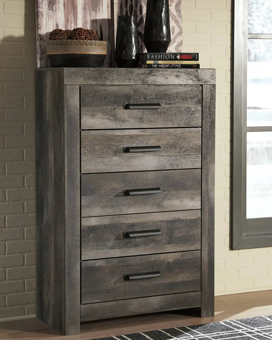 Wynnlow Five Drawer Chest at Lee Furniture, NC