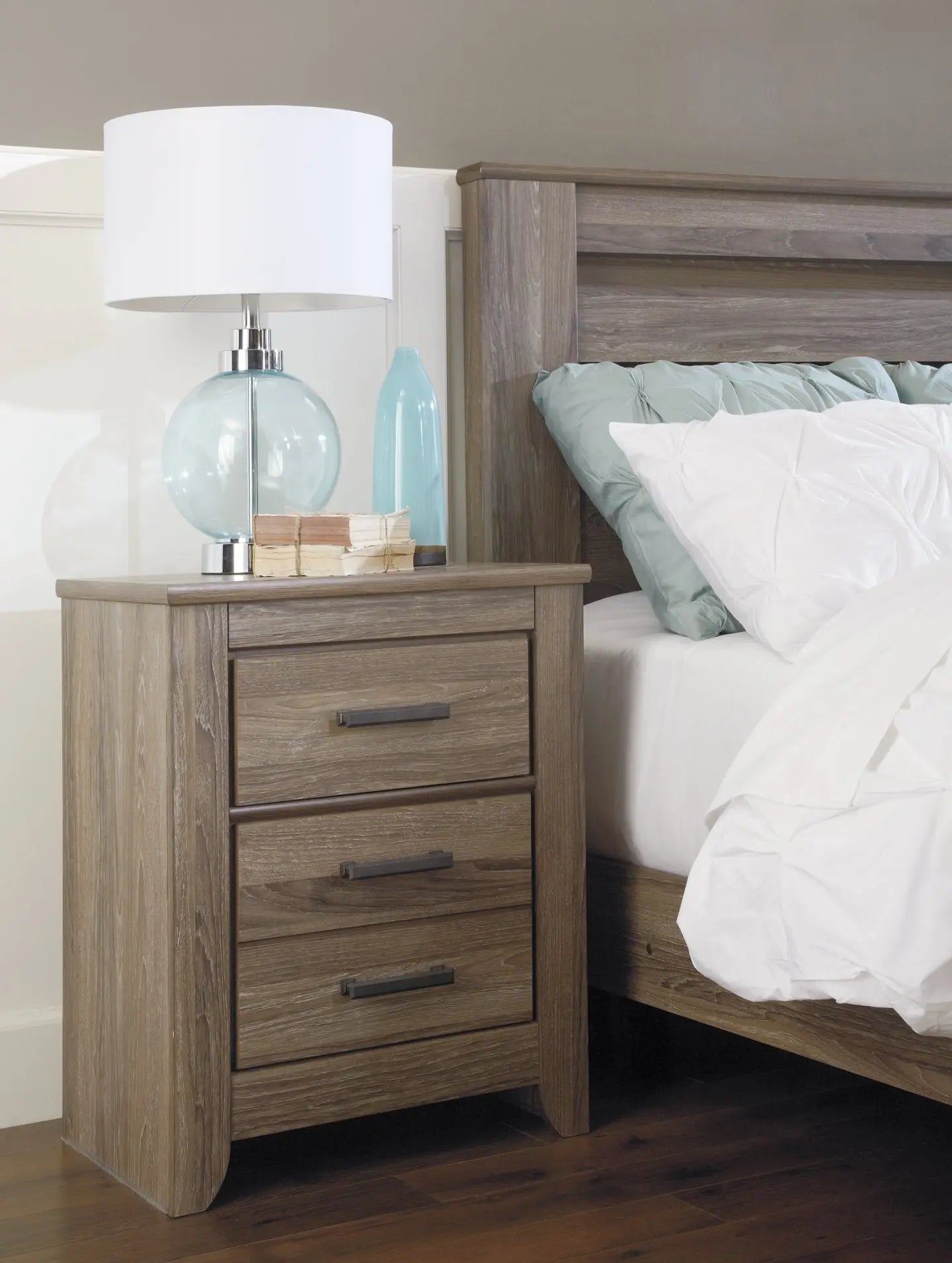 Zelen King/California King Panel Headboard with Mirrored Dresser and 2 Nightstands at Lee Furniture, NC