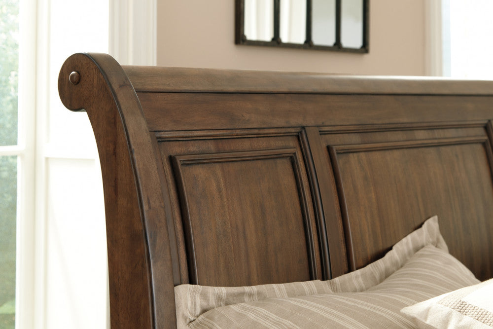 Flynnter Sleigh Bed with Storage