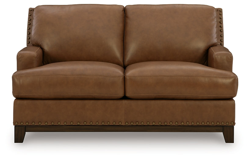 Saonara Loveseat