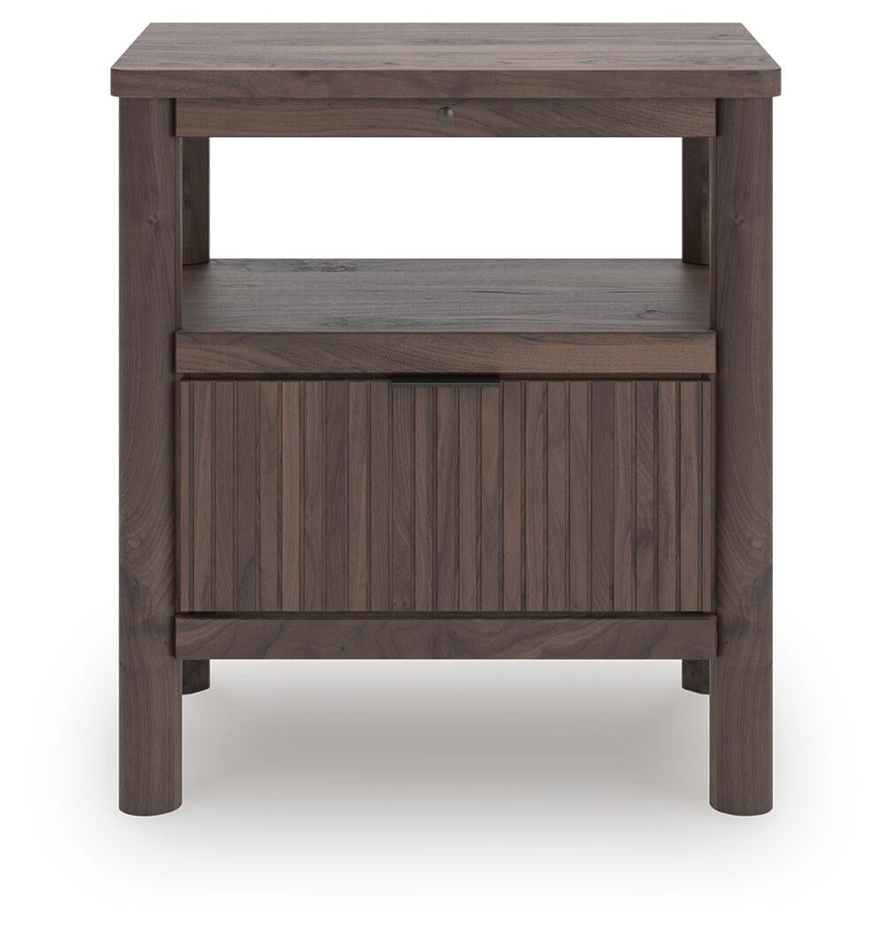 Pamytta Twin Panel Platform Bed, Dresser, Mirror and Nightstand