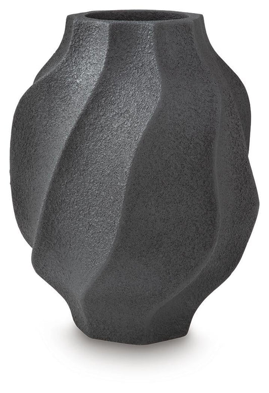 Judworth Vase